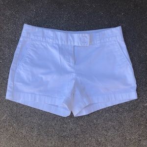 Vineyard Vines White Shorts